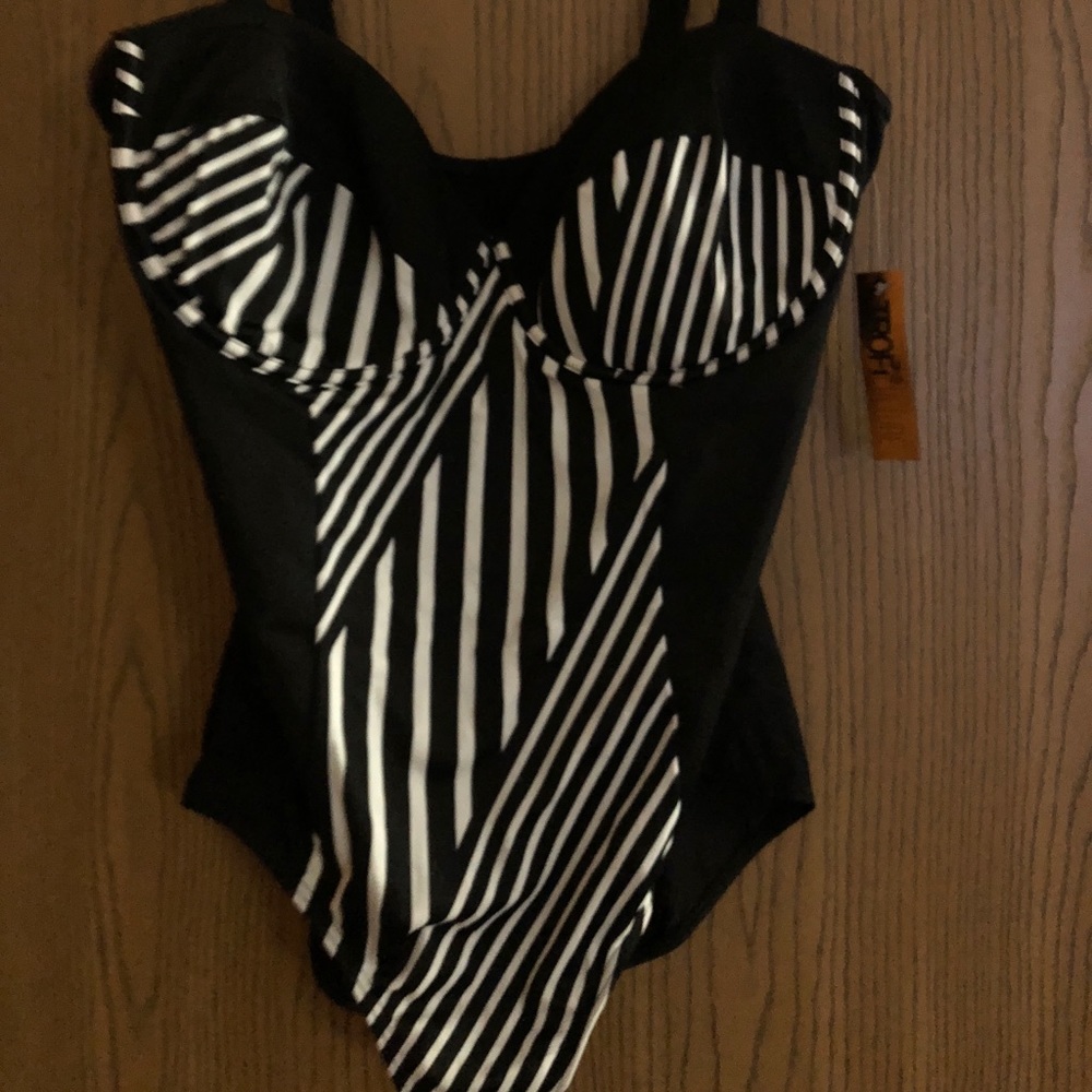 🏝Tropiculture Women’s Underwire Suit SZ20